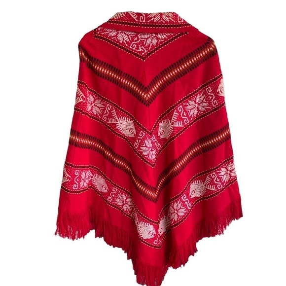 Tejidos Atahualpa Poncho Pullover Sweater - Picture 4 of 7